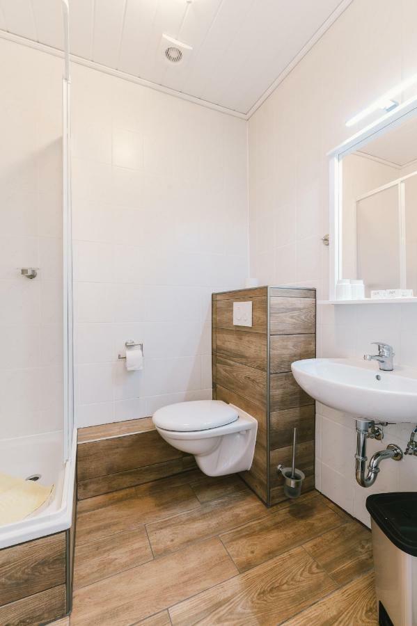Menzels Pension Drehscheibe Gorlitz Bagian luar foto