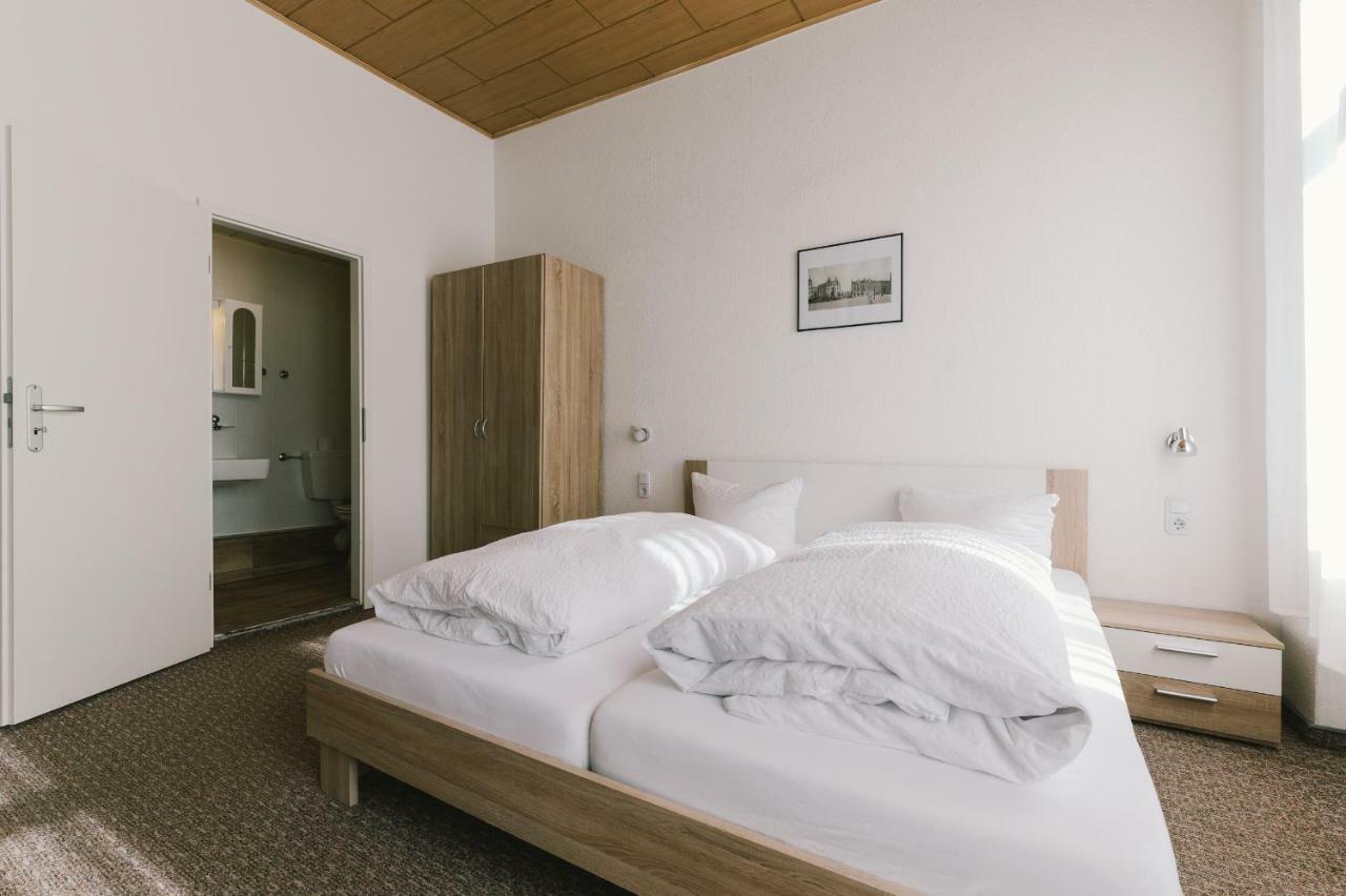 Menzels Pension Drehscheibe Gorlitz Bagian luar foto